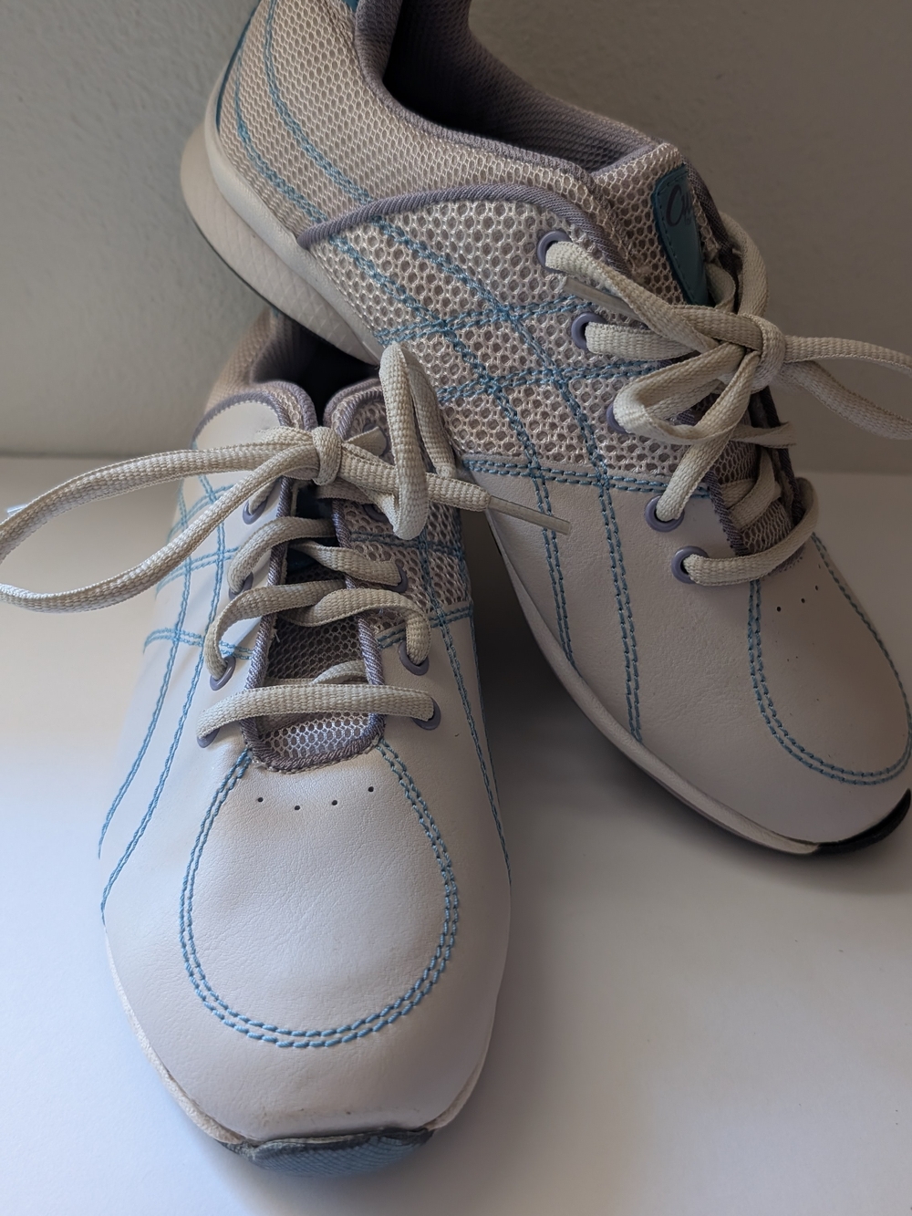 Women's Curve For Women Walking Sneakers